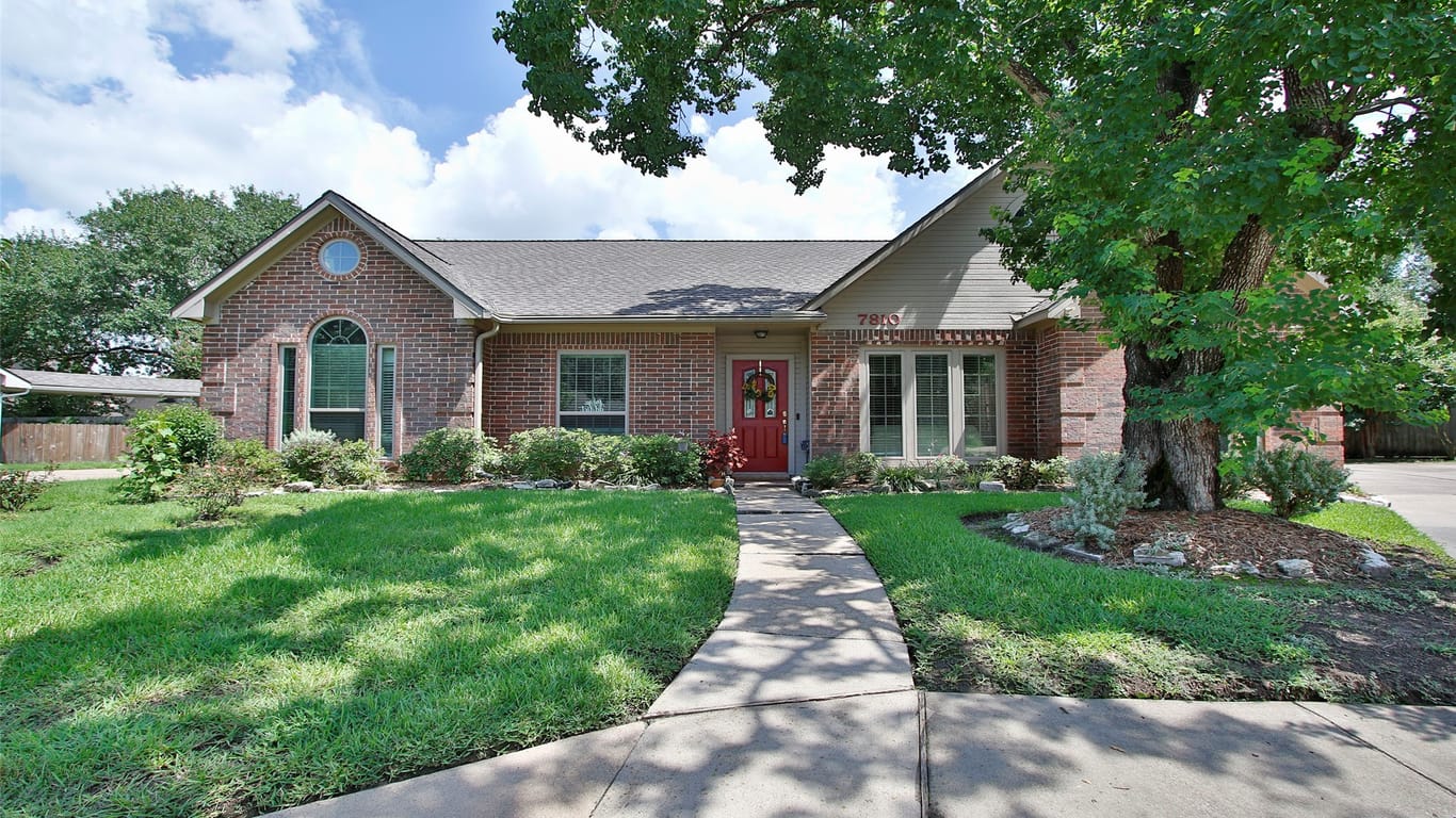 Houston 1-story, 4-bed 7810 Villa Lake Drive-idx