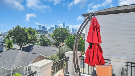 Houston 4-story, 3-bed 2715 Kennedy Street-idx