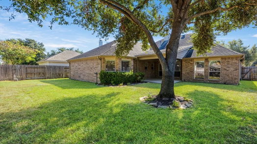 Houston 1-story, 4-bed 16606 Crystal View Circle-idx