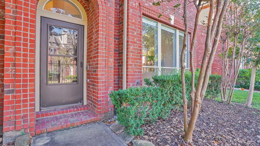 Houston 2-story, 2-bed 2706 Crawford Street-idx