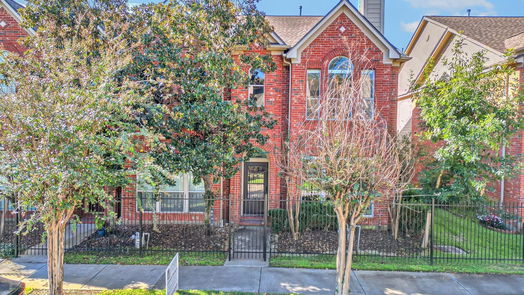 Houston 2-story, 2-bed 2706 Crawford Street-idx