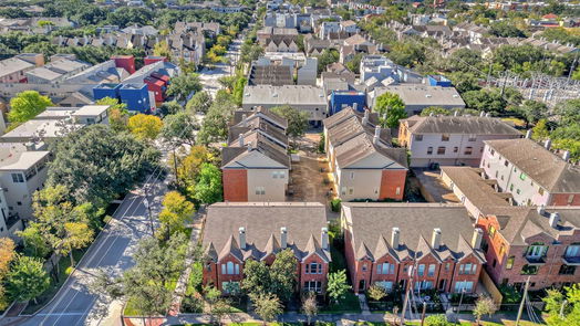 Houston 2-story, 2-bed 2706 Crawford Street-idx