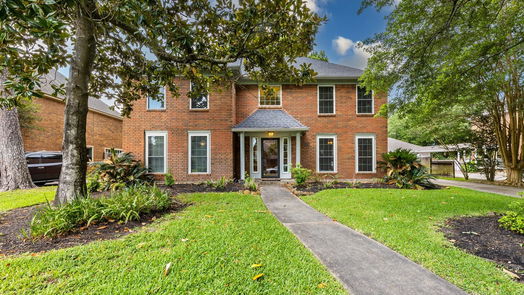 Humble 2-story, 4-bed 19706 Pioneer Court-idx