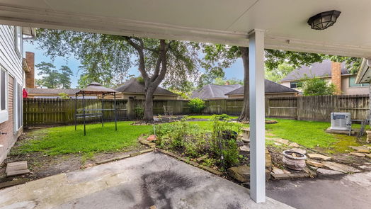 Humble 2-story, 4-bed 19706 Pioneer Court-idx