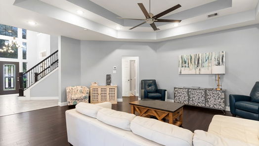 Humble 2-story, 5-bed 7003 Turtle Manor Drive-idx