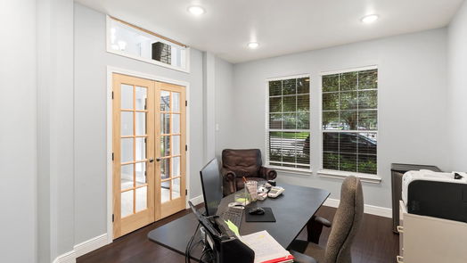 Humble 2-story, 5-bed 7003 Turtle Manor Drive-idx
