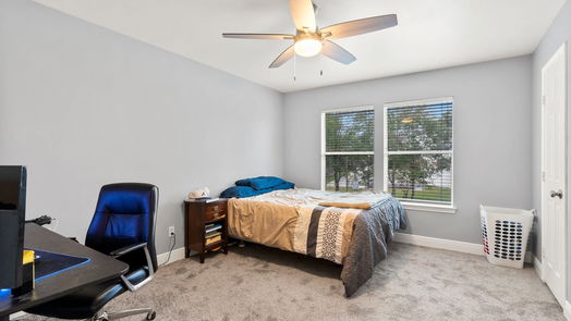 Humble 2-story, 5-bed 7003 Turtle Manor Drive-idx