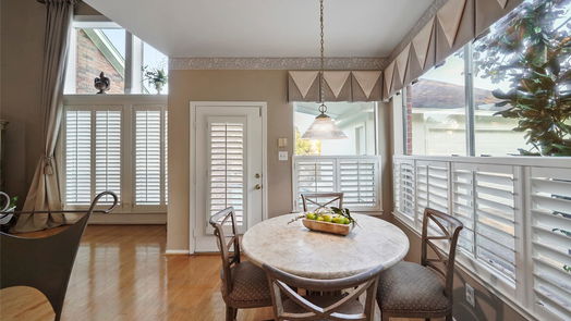 Humble 2-story, 4-bed 7918 Trophy Place Drive-idx