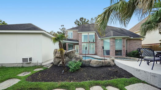 Humble 2-story, 4-bed 7918 Trophy Place Drive-idx