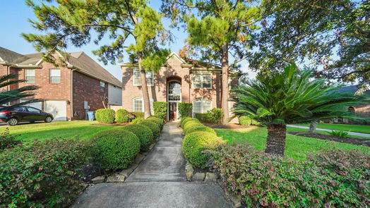 Humble 2-story, 4-bed 7918 Trophy Place Drive-idx