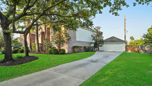 Humble 2-story, 4-bed 7918 Trophy Place Drive-idx