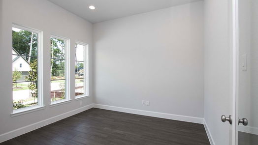 Magnolia 1-story, 4-bed 15269 Tree Swallow Court-idx