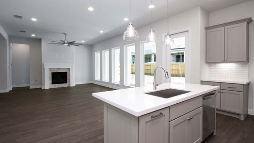 Magnolia 1-story, 4-bed 15269 Tree Swallow Court-idx