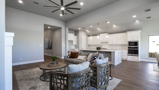 Mont Belvieu 1-story, 4-bed 11814 Bush Tail Court-idx