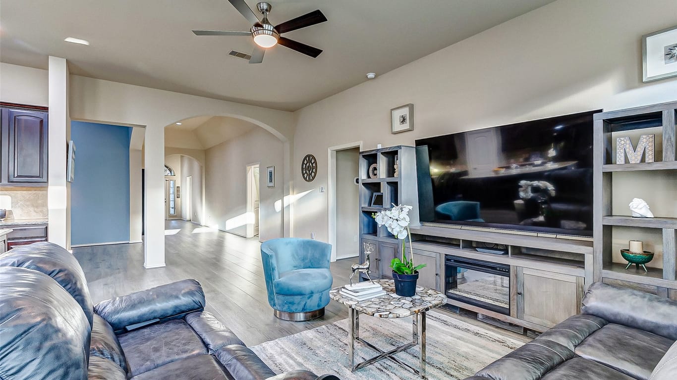 Pearland 1-story, 4-bed 13606 Rainwater Drive-idx