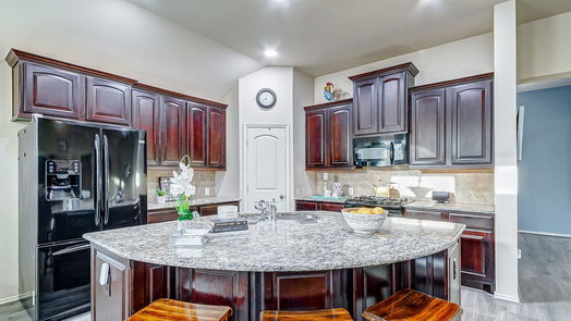 Pearland 1-story, 4-bed 13606 Rainwater Drive-idx