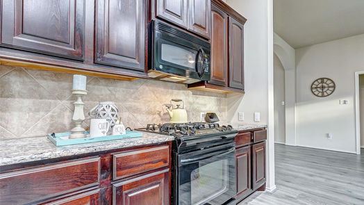 Pearland 1-story, 4-bed 13606 Rainwater Drive-idx