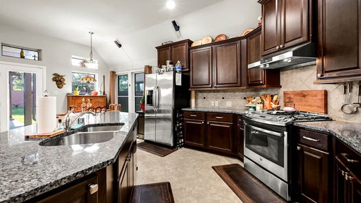 Pearland 1-story, 4-bed 13934 Palm Ridge Lane-idx