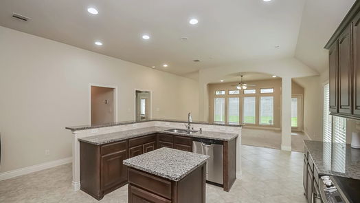 Pearland 1-story, 3-bed 13903 Breezeport Court-idx