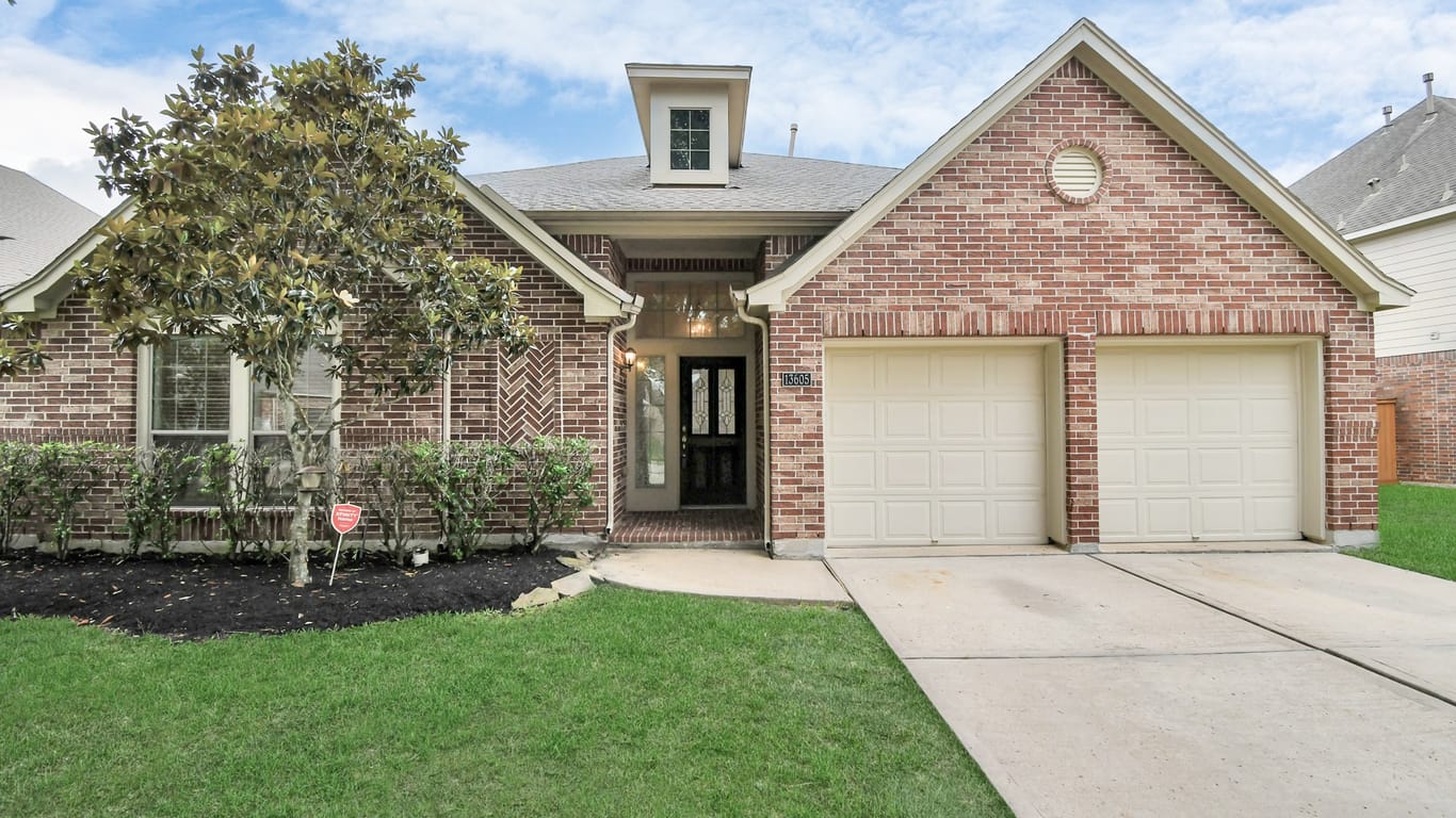 Pearland 1-story, 4-bed 13605 Orchard Wind Lane-idx