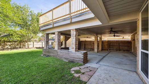 Pearland 2-story, 4-bed 2119 Country Club Drive-idx