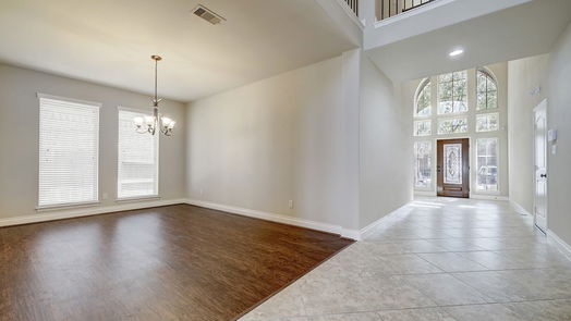 Pearland 2-story, 5-bed 13207 Lone Creek Lane-idx