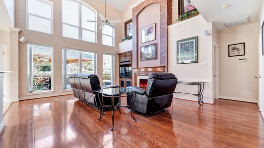 Pearland 2-story, 4-bed 2907 Fallscreek Court-idx