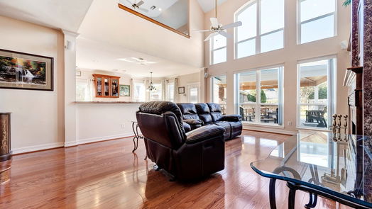 Pearland 2-story, 4-bed 2907 Fallscreek Court-idx