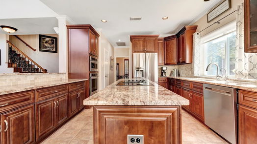 Pearland 2-story, 4-bed 2907 Fallscreek Court-idx