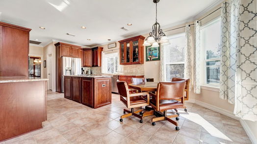 Pearland 2-story, 4-bed 2907 Fallscreek Court-idx