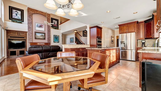 Pearland 2-story, 4-bed 2907 Fallscreek Court-idx
