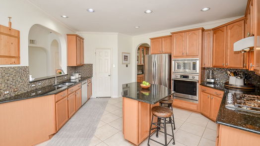 Richmond 2-story, 4-bed 527 Little River Court-idx