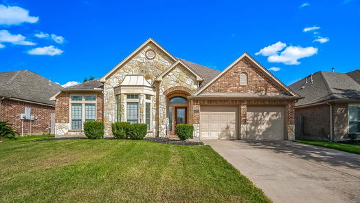 Rosenberg null-story, 4-bed 5307 Belvedere Drive-idx