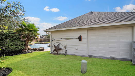 Houston 2-story, 5-bed 10747 N Belmont Court-idx