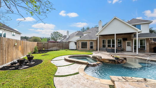 Houston 2-story, 5-bed 10747 N Belmont Court-idx