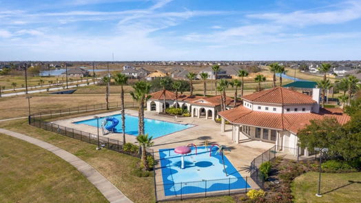 Manvel 2-story, 6-bed 122 Indian Wells Drive-idx