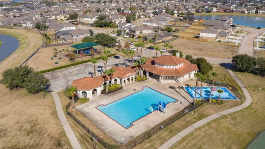 Manvel 2-story, 6-bed 122 Indian Wells Drive-idx