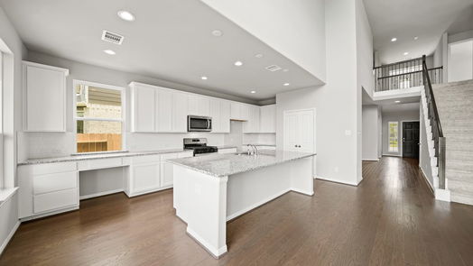 Manvel 2-story, 6-bed 122 Indian Wells Drive-idx