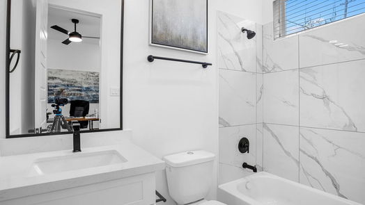 Houston 3-story, 3-bed 861 Fisher E-idx