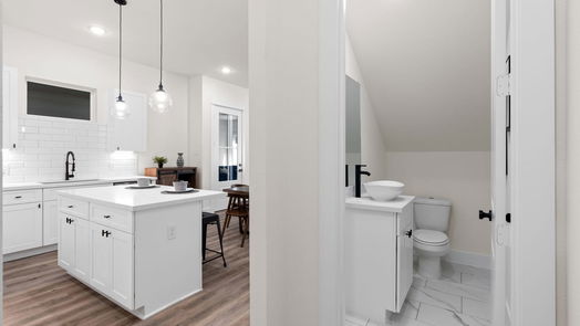 Houston 2-story, 3-bed 4783 Summit St-idx