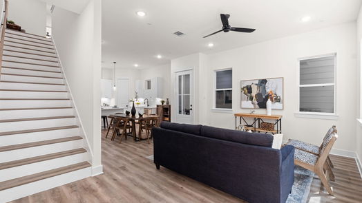 Houston 2-story, 3-bed 4783 Summit St-idx