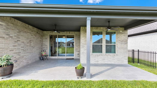 Fulshear 1-story, 3-bed 7426 Rolling Stone Drive-idx