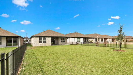 Fulshear 1-story, 3-bed 7426 Rolling Stone Drive-idx