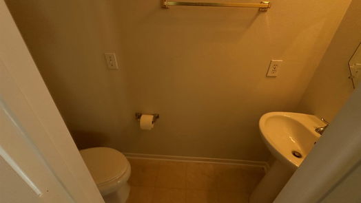 Houston 2-story, 4-bed 19038 Woodglen Drive-idx