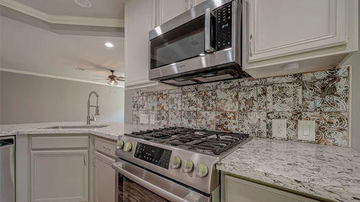 Houston null-story, 3-bed 13600 Breton Ridge Street 17B-idx