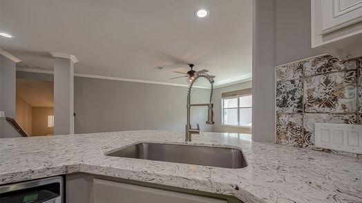 Houston null-story, 3-bed 13600 Breton Ridge Street 17B-idx