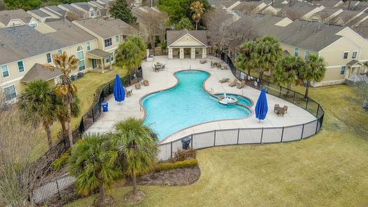 Houston null-story, 3-bed 13600 Breton Ridge Street 17B-idx