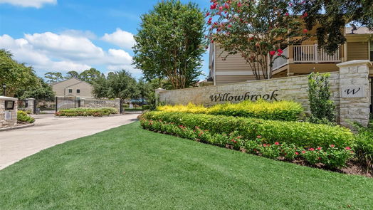Houston null-story, 3-bed 13600 Breton Ridge Street 17B-idx