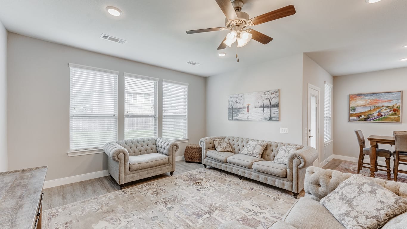 Tomball 2-story, 4-bed 66 Pioneer Canyon Place-idx