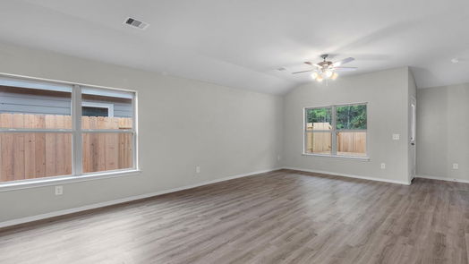 Conroe 1-story, 3-bed 1838 Brushy Cedar Drive-idx